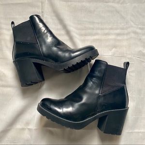 Chunky Chelsea Boots with Heel